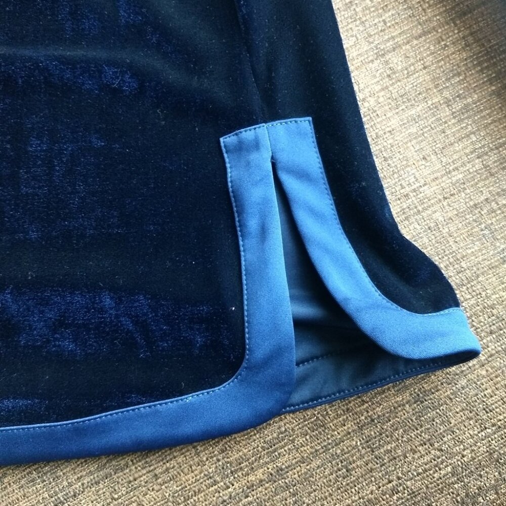 Women's Soft Surroundings Blue Velvet Tunic Shirt - Size Small - Picture 6 of 10